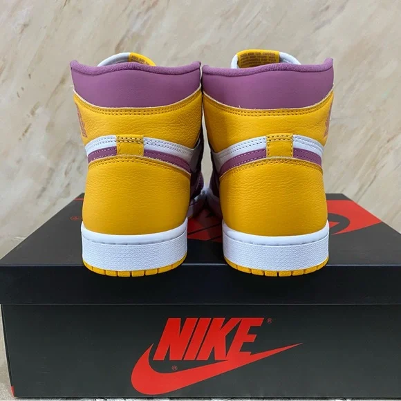 Air Jordan 1 Retro High OG